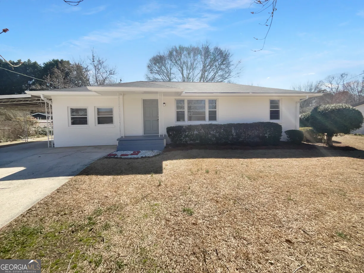 Athens, GA Real Estate | View 233 Bay Creek Road | 2 Beds, 1 Bath