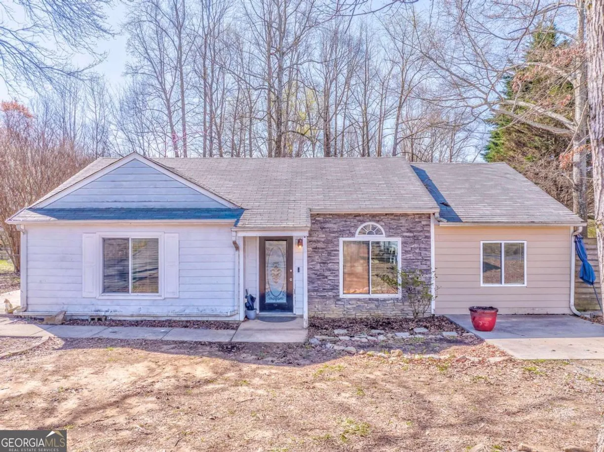 Athens, GA Real Estate | View 90 Greyland Farm Road | 2 Beds, 2 Baths