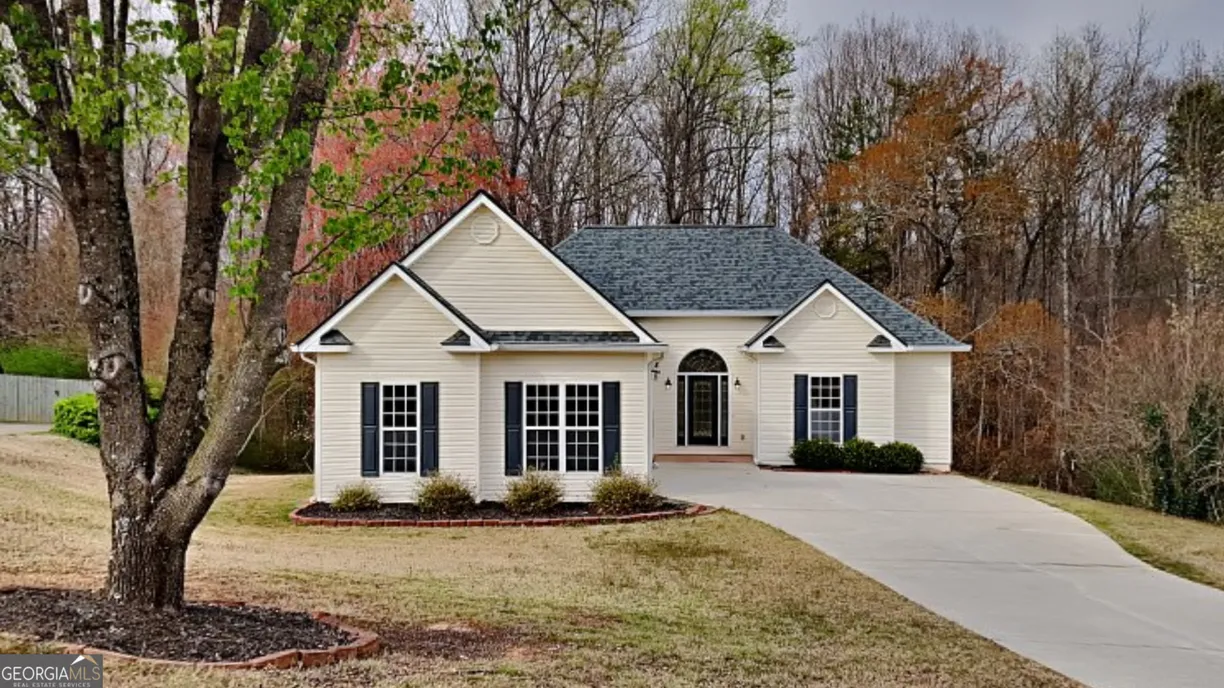 Athens, GA Real Estate | View 3818 Covered Bridge Place | 3 Beds, 2 Baths