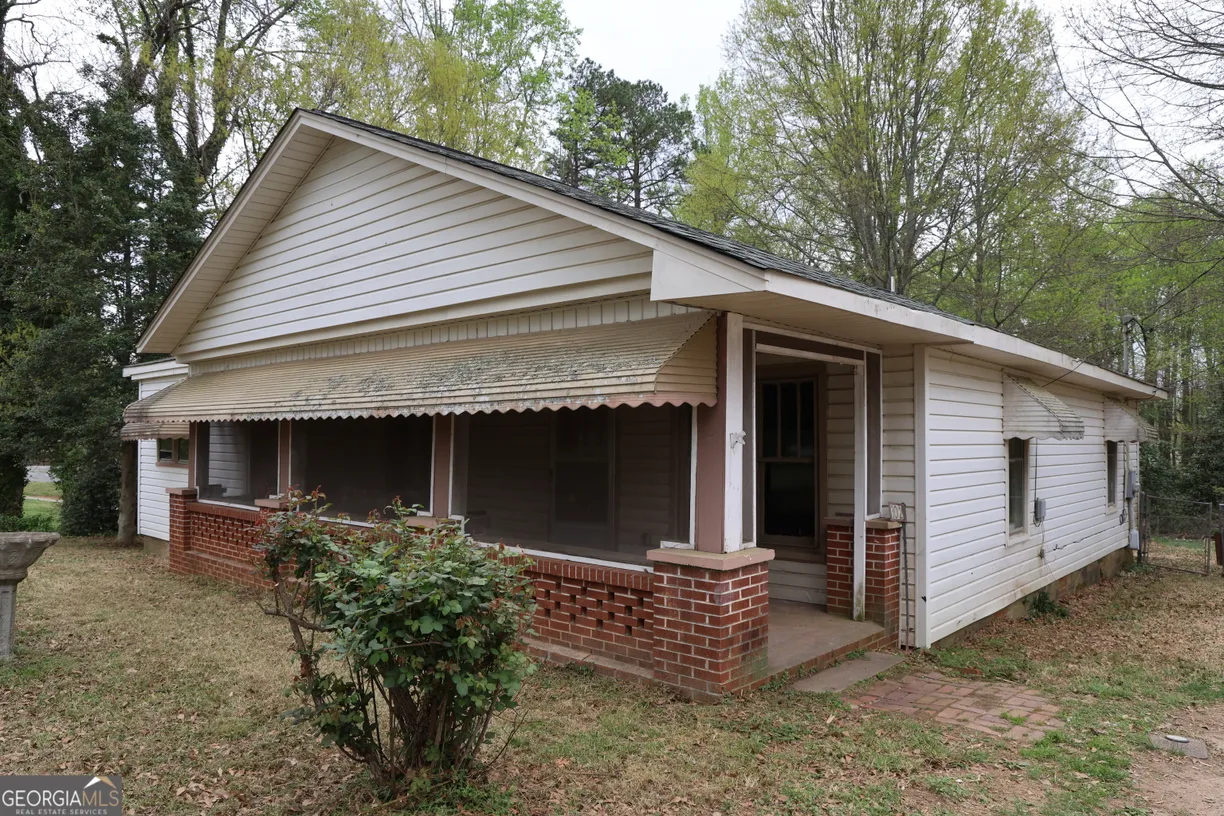 Athens, GA Real Estate | View 302 Circle Drive | Listing