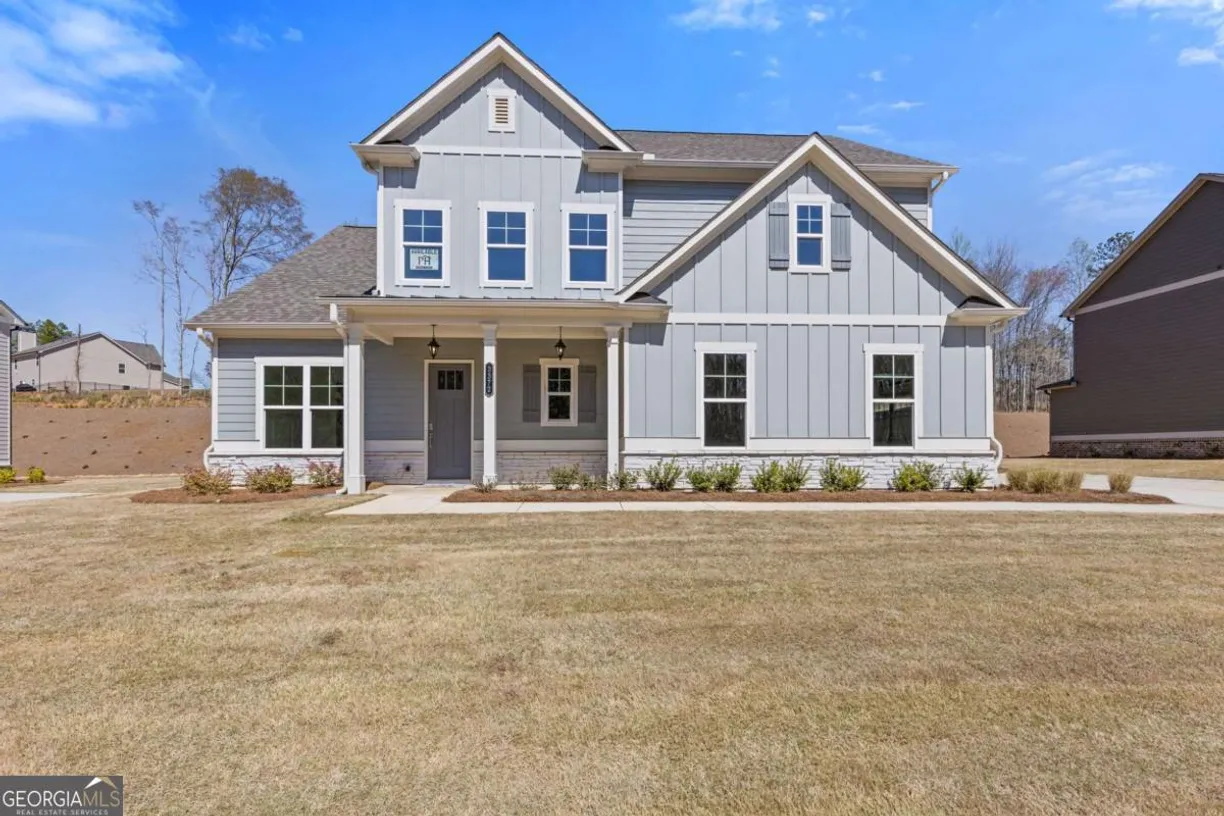 Athens, GA Real Estate | View 3372 Traditions Way | 5 Beds, 3 Baths