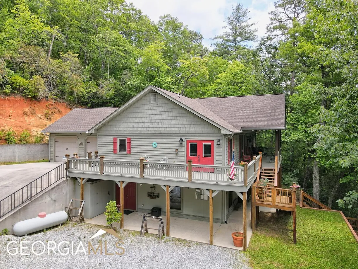 Athens, GA Real Estate | View 291 Smokehouse Knob Drive | Listing