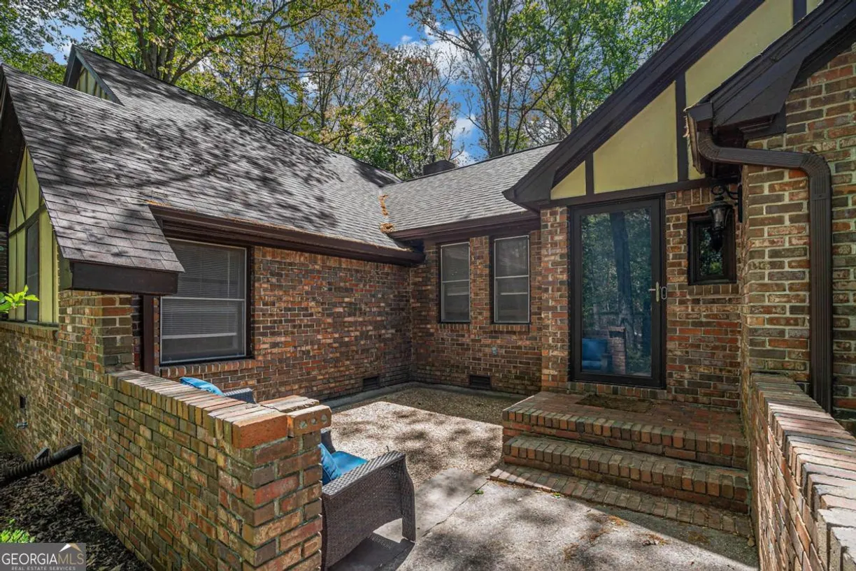 Athens, GA Real Estate | View 2550 Amalfi Drive | Listing