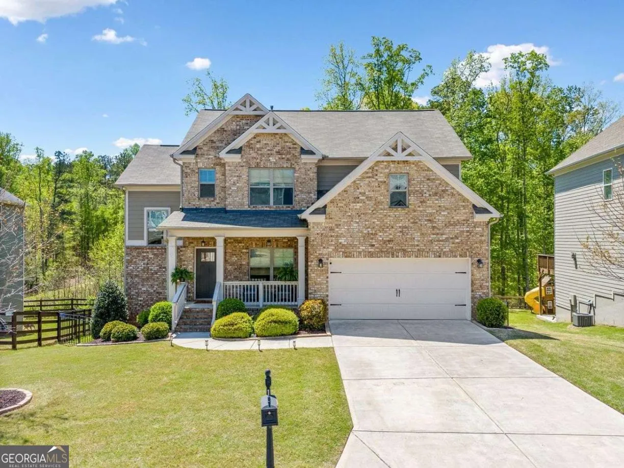 Athens, GA Real Estate | View 5780 Winding Lakes Drive | 5 Beds, 3 Baths