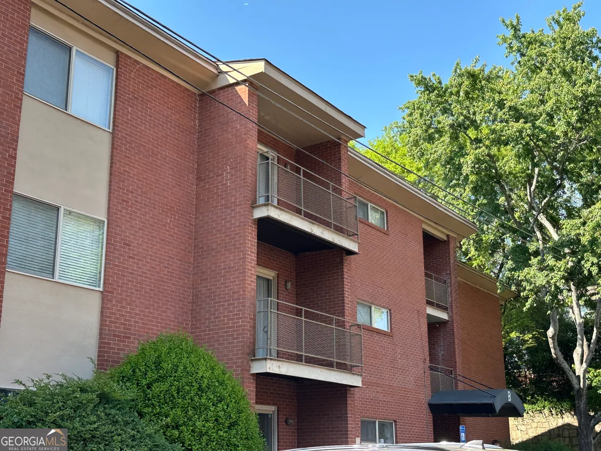 Athens, GA Real Estate | View 250 Little Street, APT B202 | 2 Beds, 1 Bath