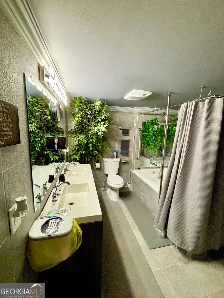 Athens, GA Real Estate | View 165 Vine Street | Listing