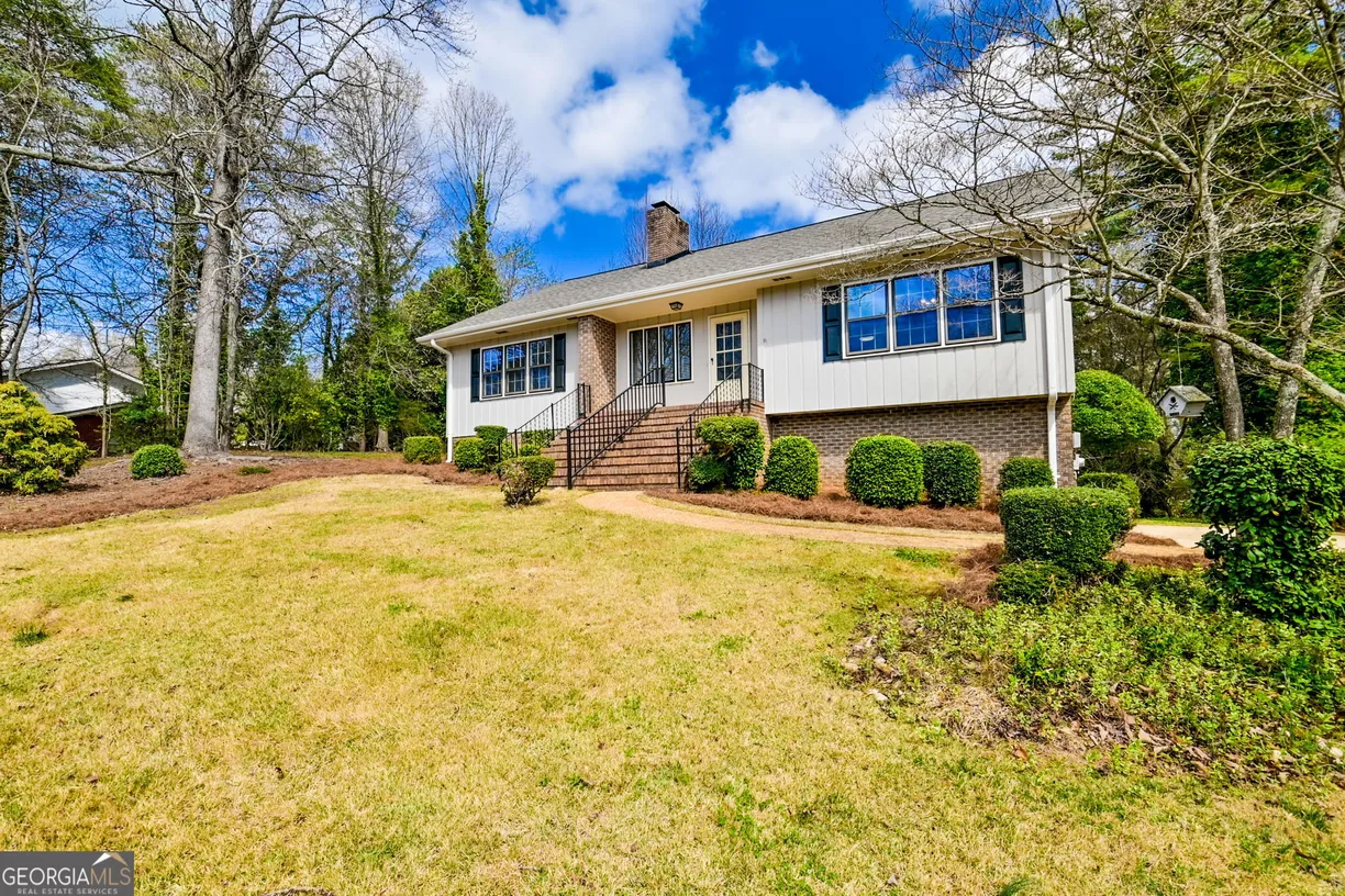 1297 Lakeshore Circle, Gainesville, GA 30501 Property for sale