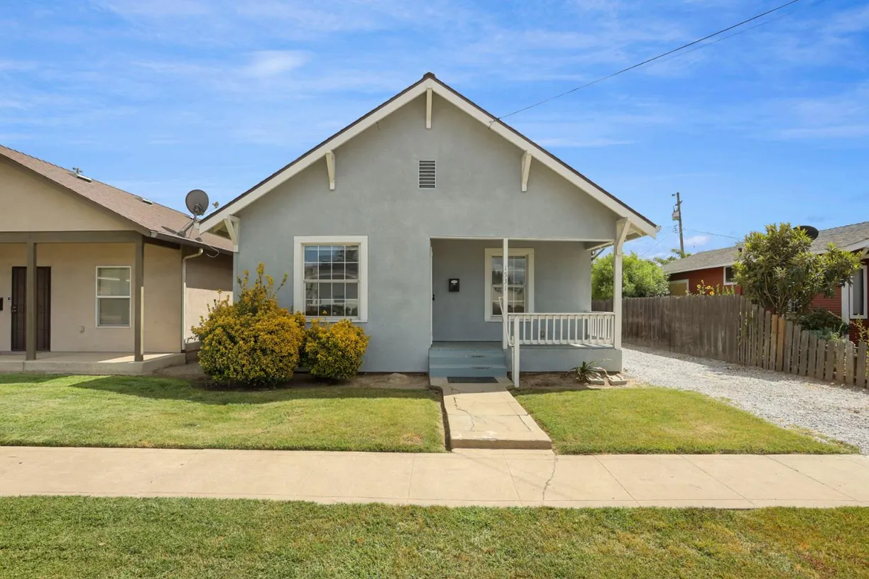 3rd, Escalon, CA 95320 Property for sale