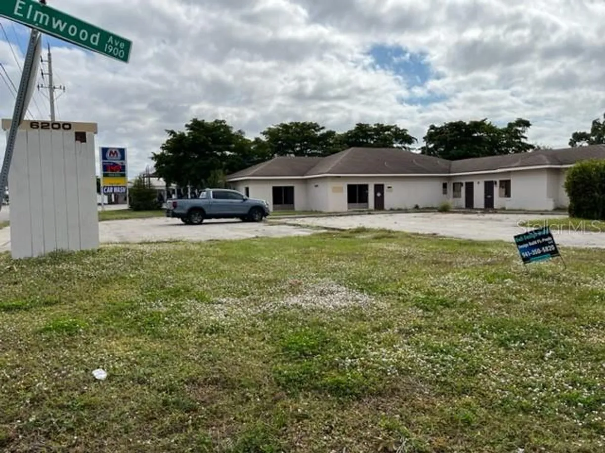 Sarasota/St. Petersburg Real Estate | View 6200 S TAMIAMI TRAIL