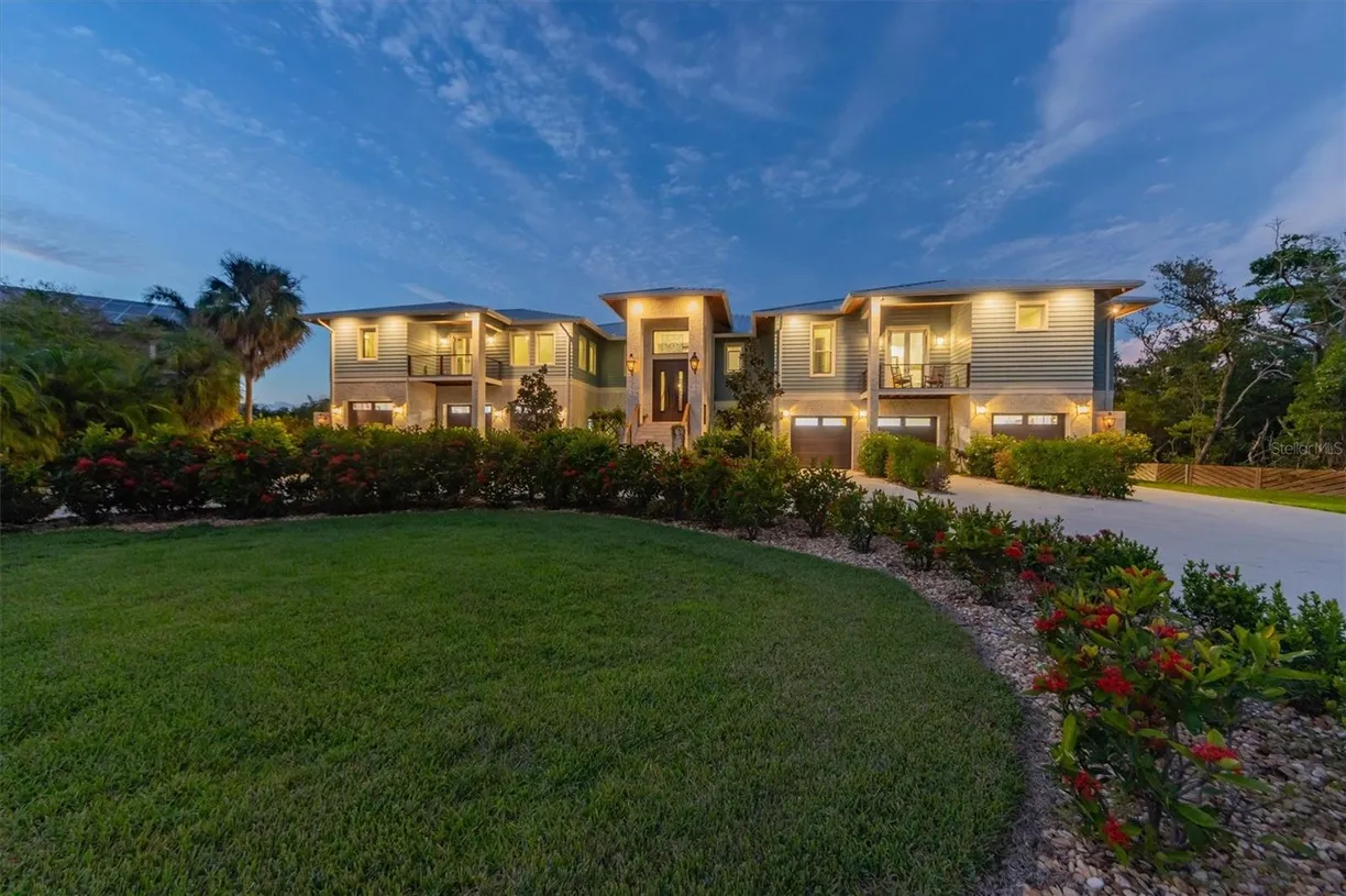 Sarasota/St. Petersburg Real Estate | View 6680 GULF OF MEXICO DRIVE | Listing