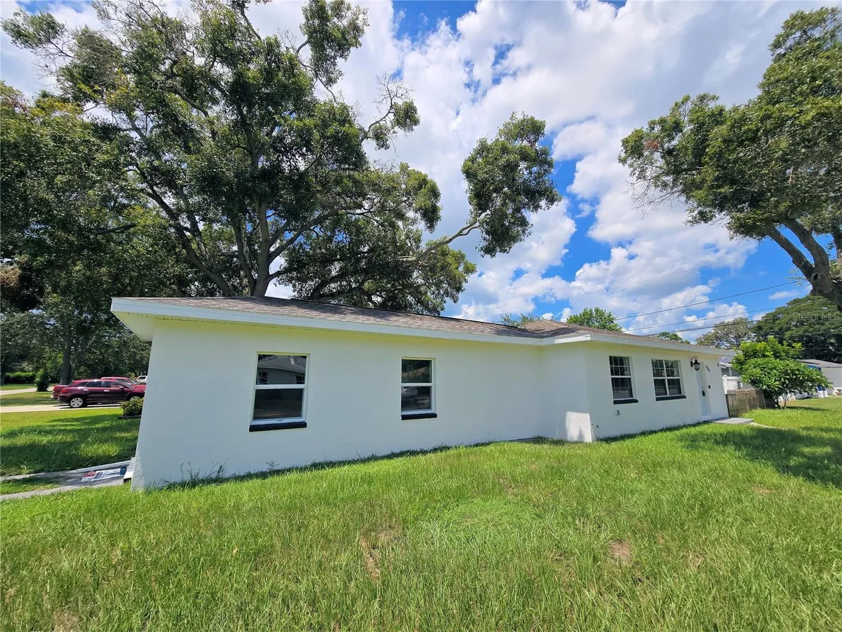 Sarasota/St. Petersburg Real Estate | View 100 N DUNCAN AVENUE | Listing