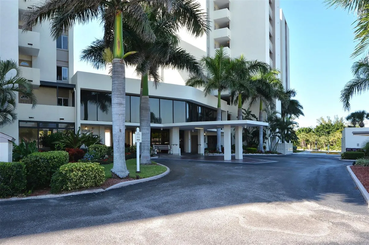 Sarasota/St. Petersburg Real Estate | View 19 WHISPERING SANDS DRIVE, 204 | 2 Beds, 2 Baths