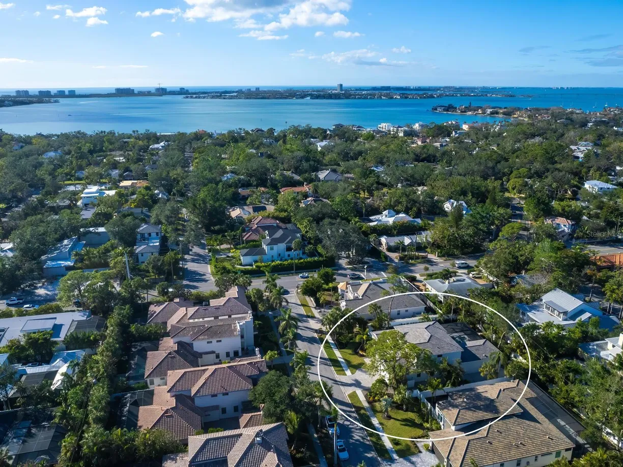 Sarasota/St. Petersburg Real Estate | View 1827 MORRIS STREET | Listing