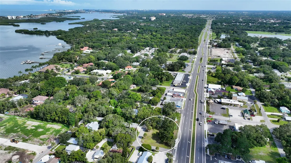 Sarasota/St. Petersburg Real Estate | View 51 N TAMIAMI TRAIL | Listing
