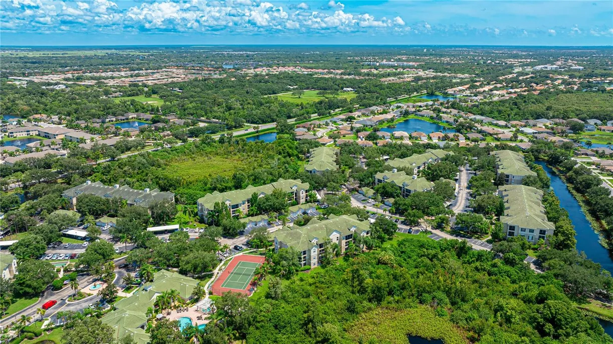 Sarasota/St. Petersburg Real Estate | View 5160 NORTHRIDGE ROAD, 206 | 3 Beds, 2 Baths