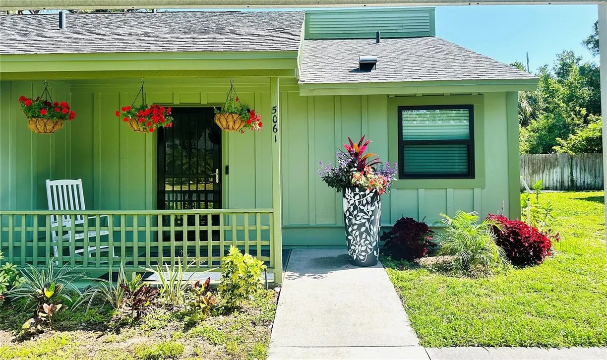 Sarasota/St. Petersburg Real Estate | View 5061 BARRINGTON CIRCLE, 1302 | Listing