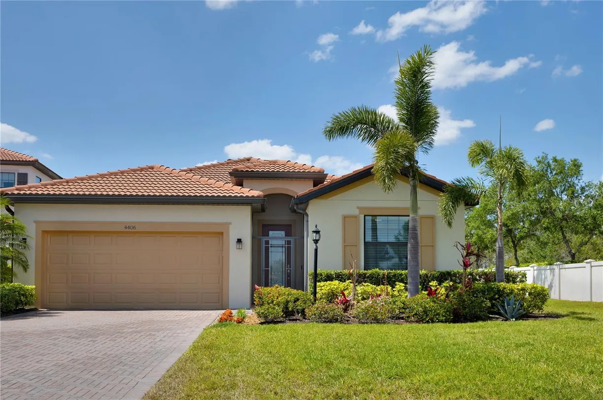 Sarasota/St. Petersburg Real Estate | View 4406 BALTRY COURT | 3 Beds, 3 Baths