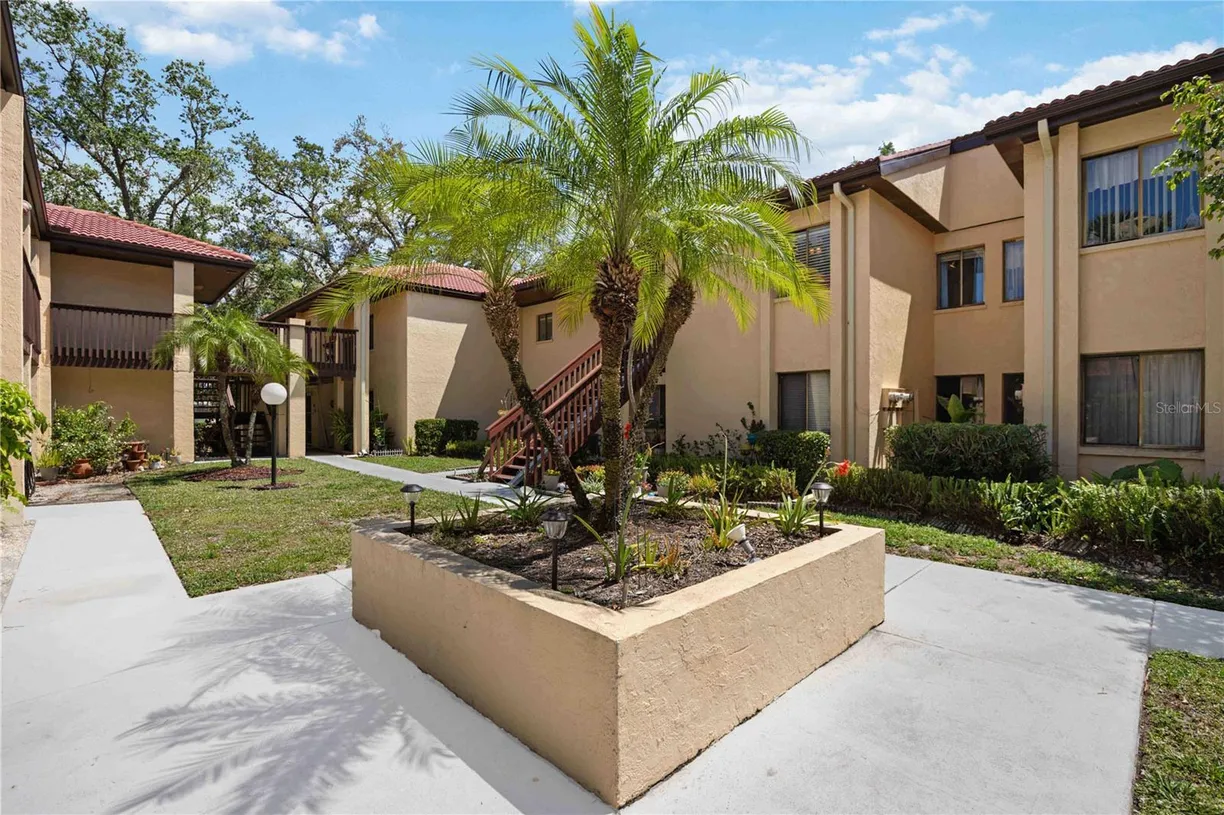 Sarasota/St. Petersburg Real Estate | View 1111 W FAITH CIRCLE, 2004 | Listing