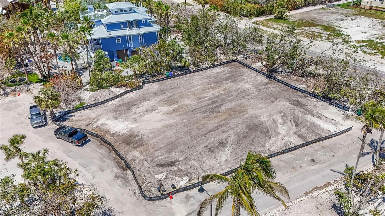 Sarasota/St. Petersburg Real Estate | View  | Listing