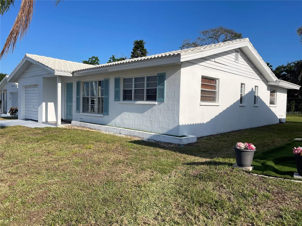 Sarasota/St. Petersburg Real Estate | View 3705 CHINABERRY ROAD | Listing