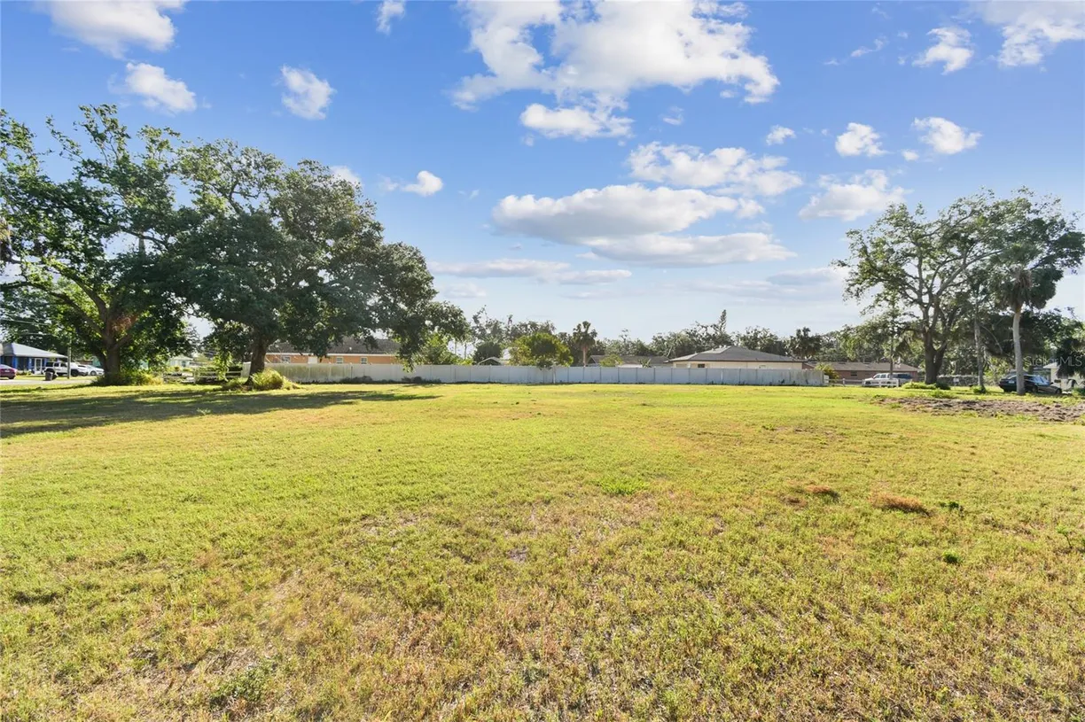 Sarasota/St. Petersburg Real Estate | View 
