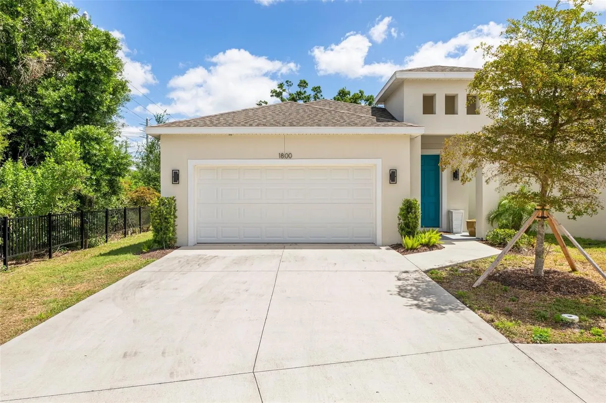 Sarasota/St. Petersburg Real Estate | View 1800 LITTLE BIRD COURT | 3 Beds, 2 Baths