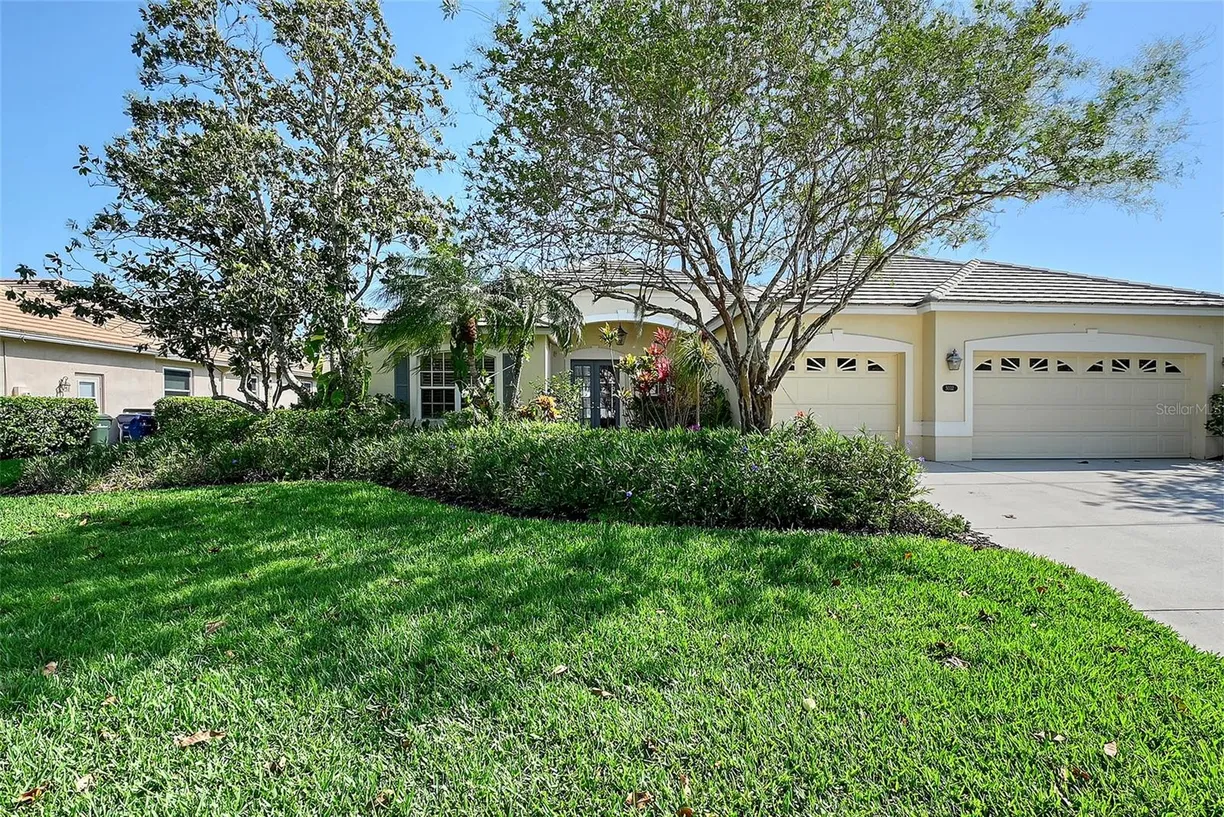 Sarasota/St. Petersburg Real Estate | View 5032 TIMBER CHASE WAY | Listing