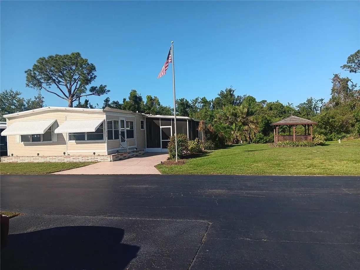 Sarasota/St. Petersburg Real Estate | View  | Listing