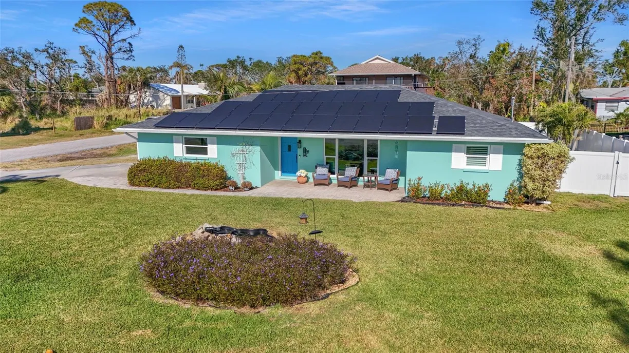 Sarasota/St. Petersburg Real Estate | View 4440 YACHT CLUB DRIVE | 2 Beds, 2 Baths