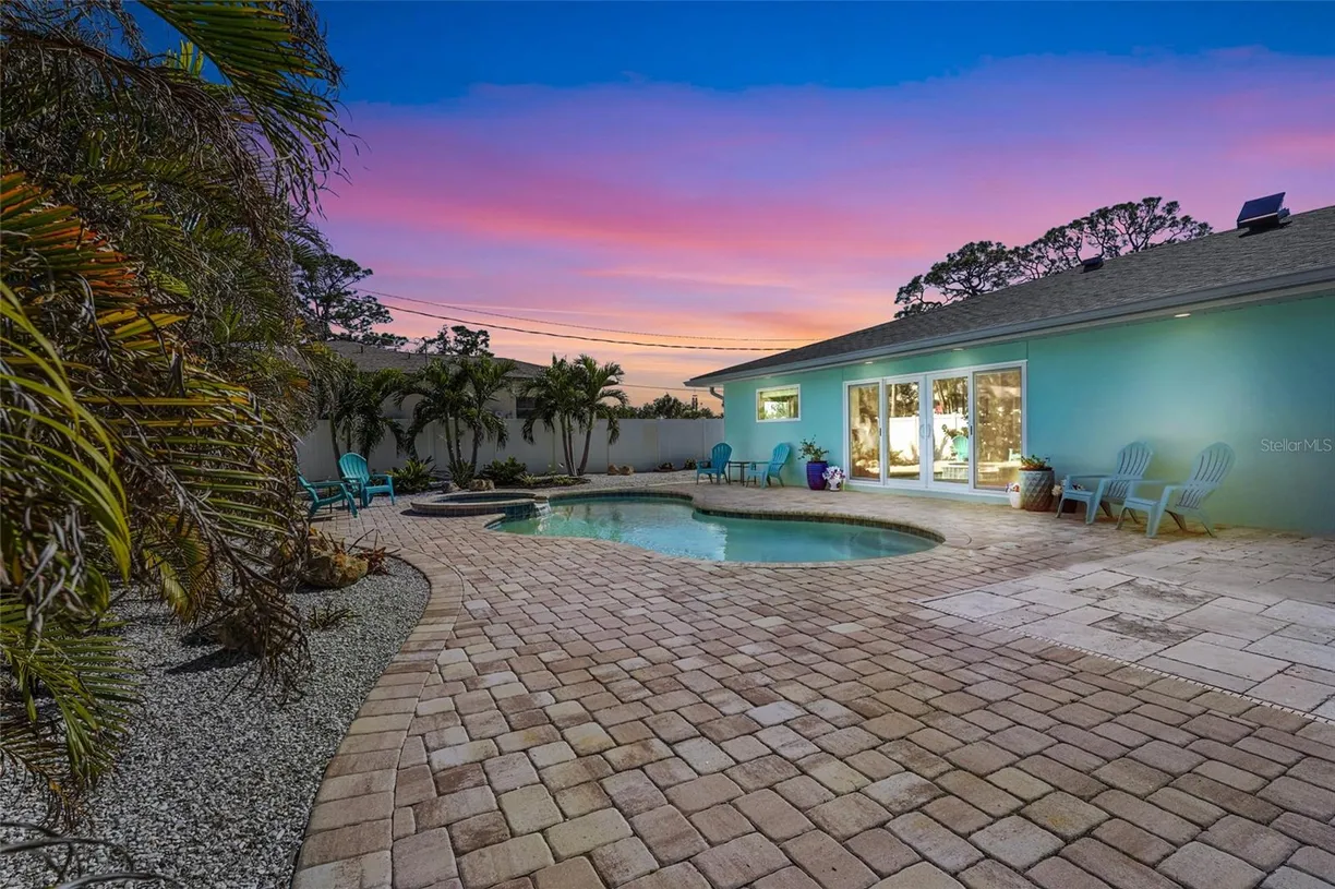 Sarasota/St. Petersburg Real Estate | View 4440 YACHT CLUB DRIVE | Listing