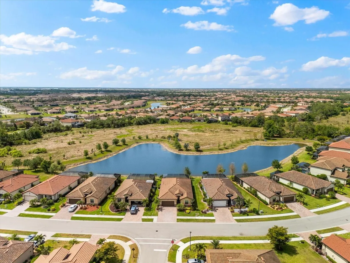 Sarasota/St. Petersburg Real Estate | View 12501 CINQUETERRE DRIVE | Listing