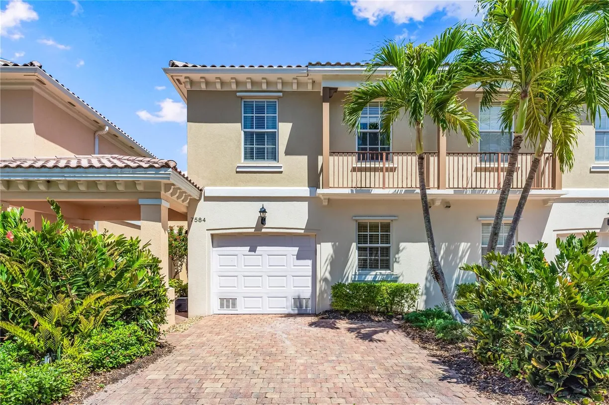 Sarasota/St. Petersburg Real Estate | View 7584 ANDORA DRIVE | 3 Beds, 2 Baths