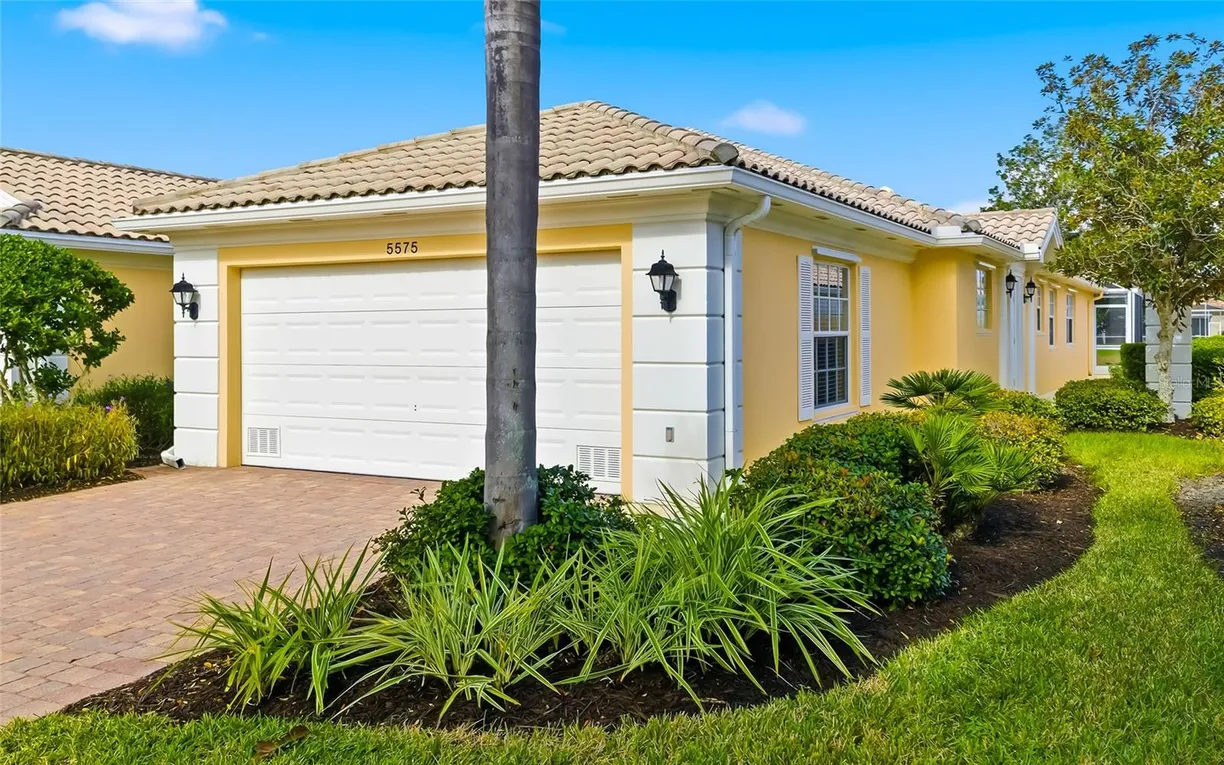 5575 MODENA PLACE, SARASOTA, FL 34238 Property for sale