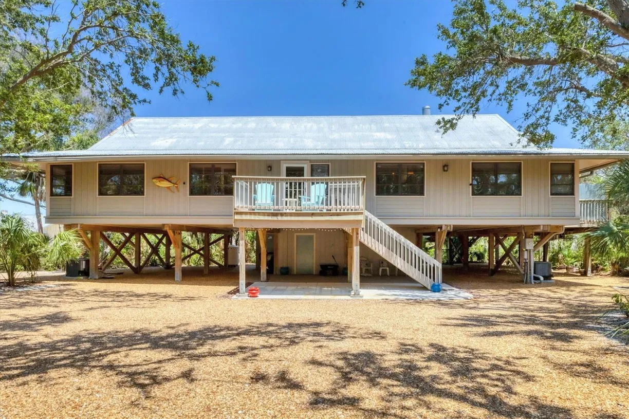 Sarasota/St. Petersburg Real Estate | View 7475 MANASOTA KEY ROAD | 3 Beds, 3 Baths