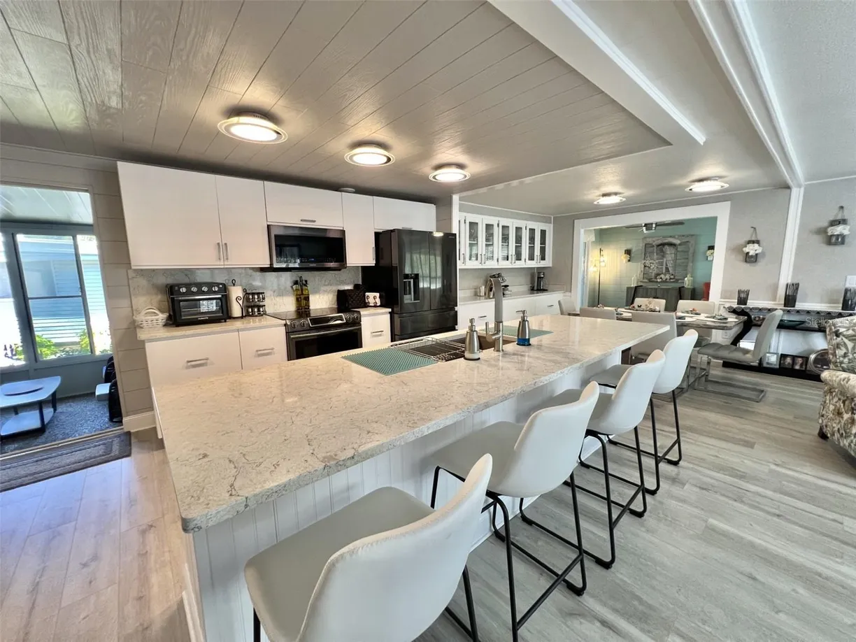 Central Florida Real Estate | View 207 HAWTHORNE BOULEVARD | Listing