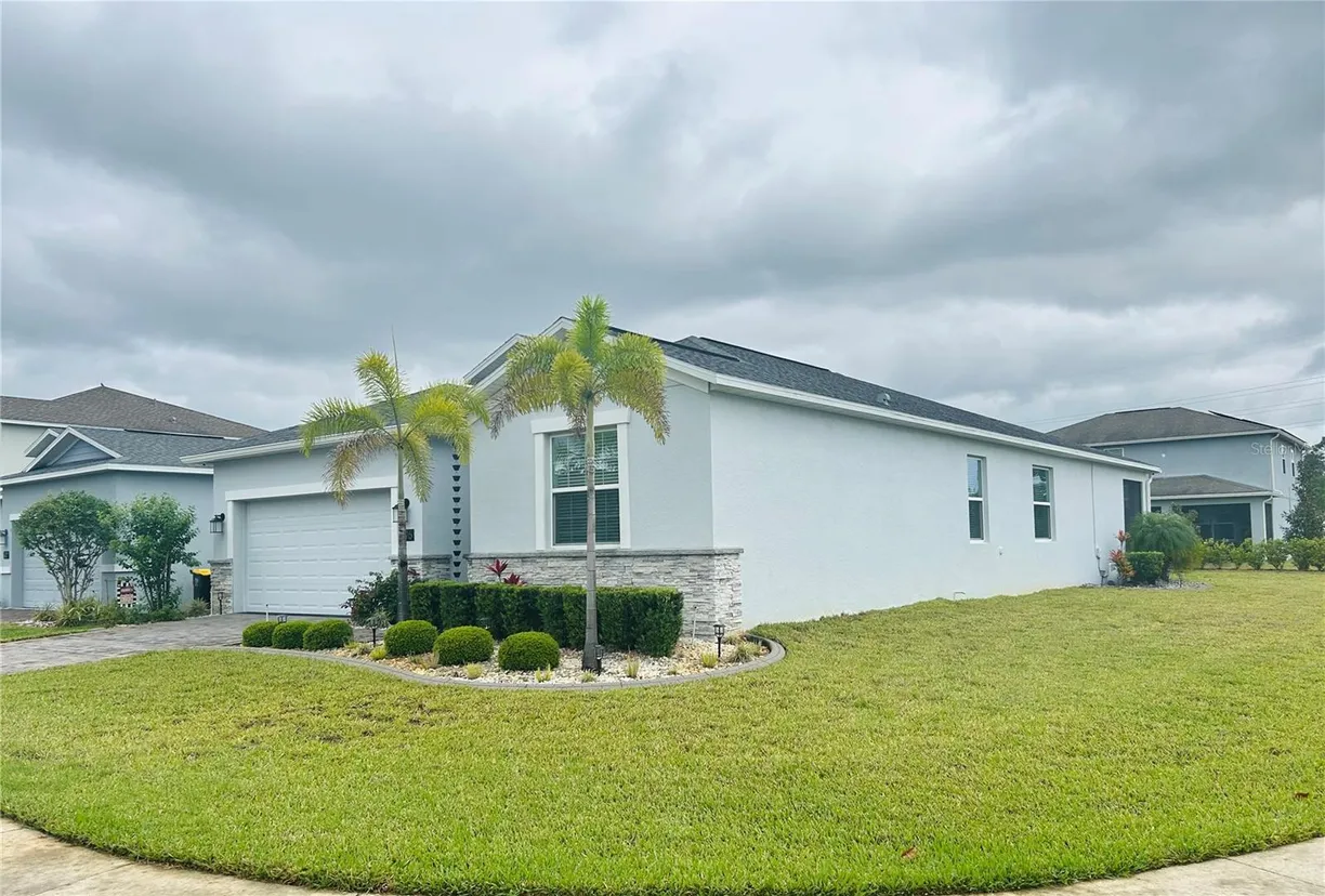 Central Florida Real Estate | View 496 BRUNSWICK DRIVE | Listing