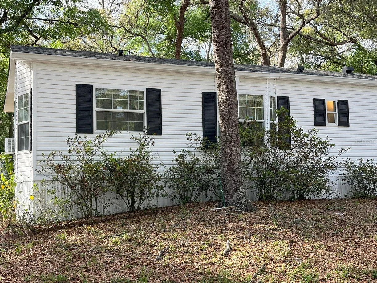 Central Florida Real Estate | View 3000 CLARCONA ROAD, 741 | 2 Beds, 1 Bath