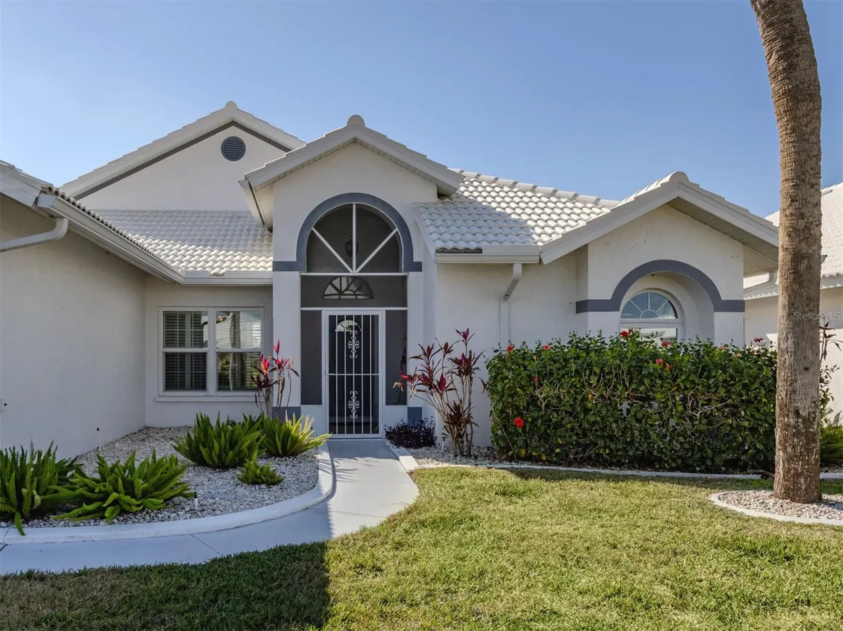 Sarasota/St. Petersburg Real Estate | View 1572 JASPER COURT | Listing