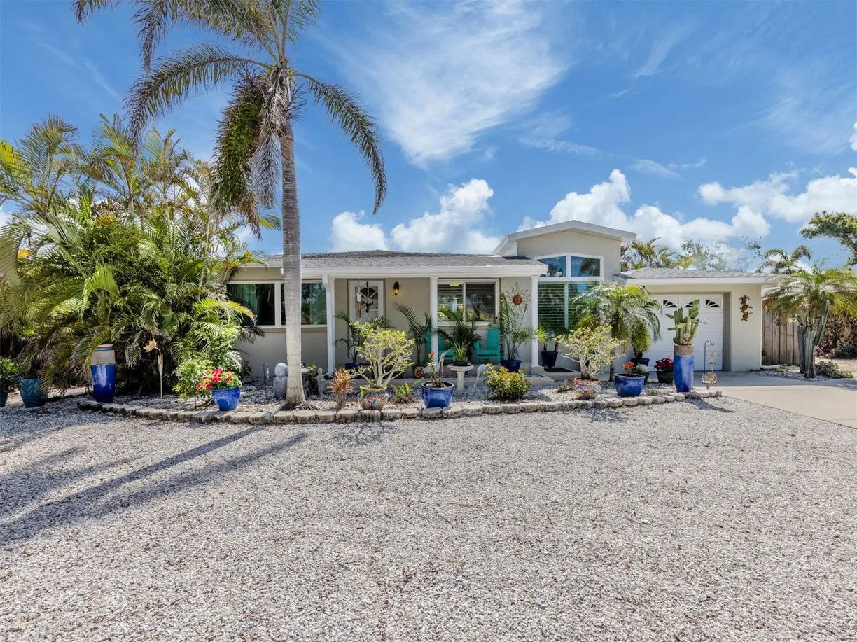 Sarasota/St. Petersburg Real Estate | View 229 SAN MARCO DRIVE | 2 Beds, 2 Baths