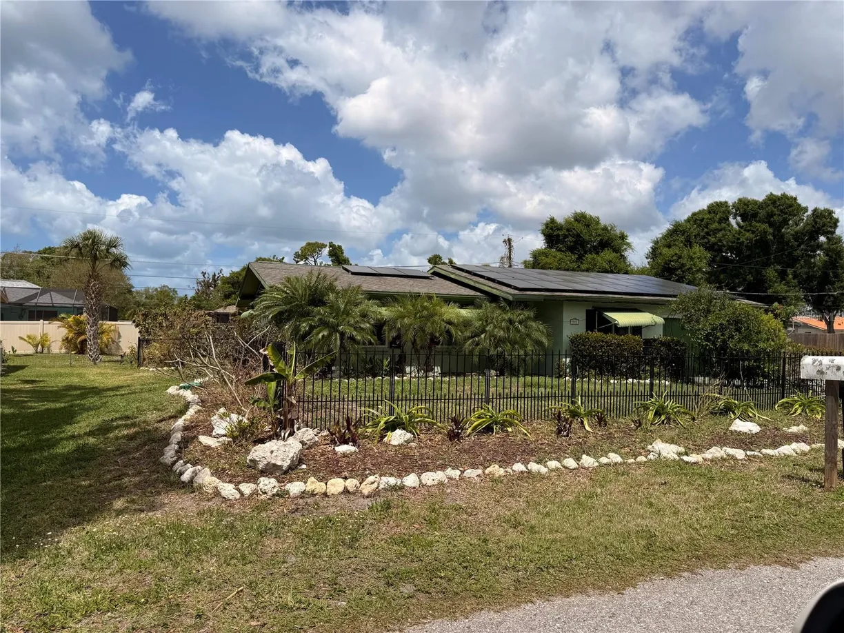 340 AZALEA ROAD, VENICE, FL 34293 Property for sale