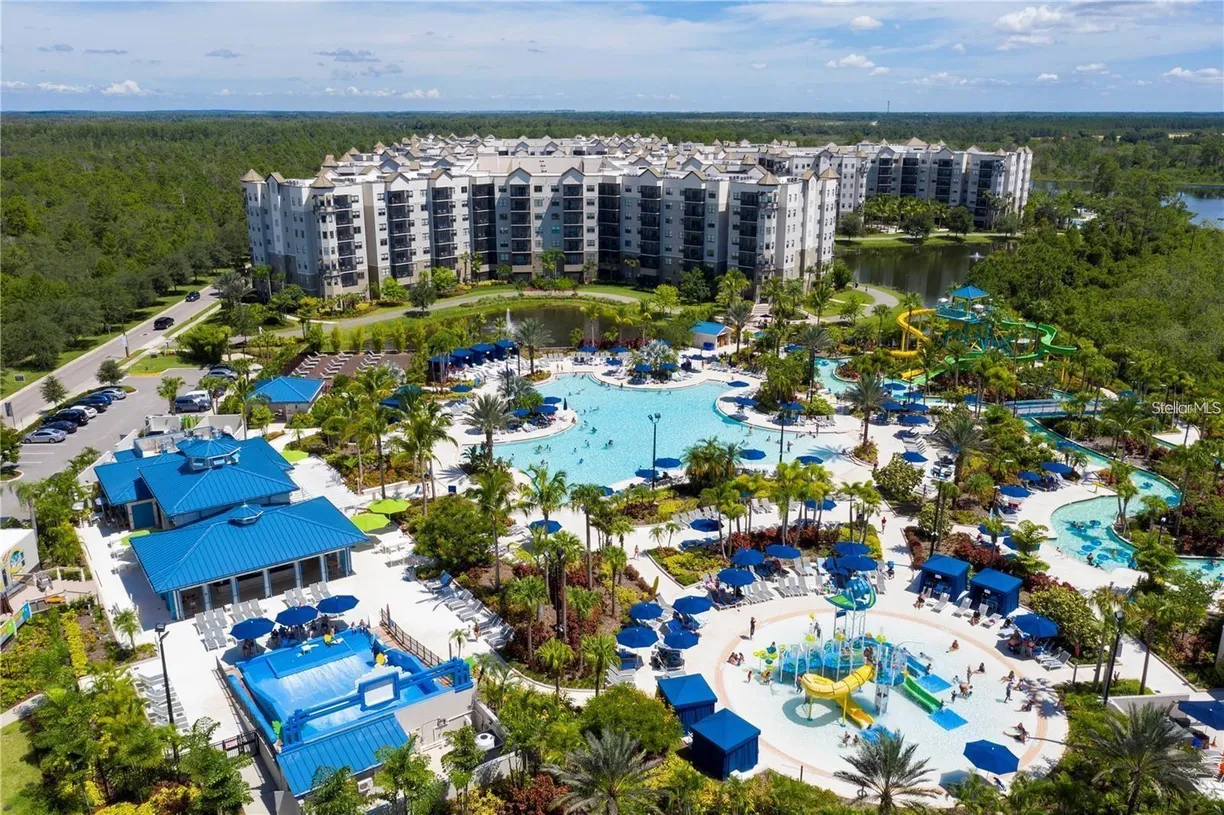 Central Florida Real Estate | View 14501 GROVE RESORT AVENUE, 3220 | 2 Beds, 2 Baths
