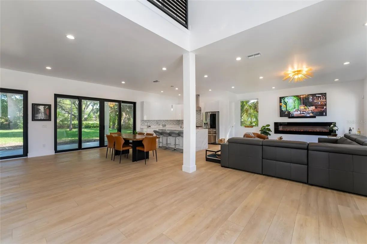 Central Florida Real Estate | View 11113 LAKE BUTLER BOULEVARD | Listing