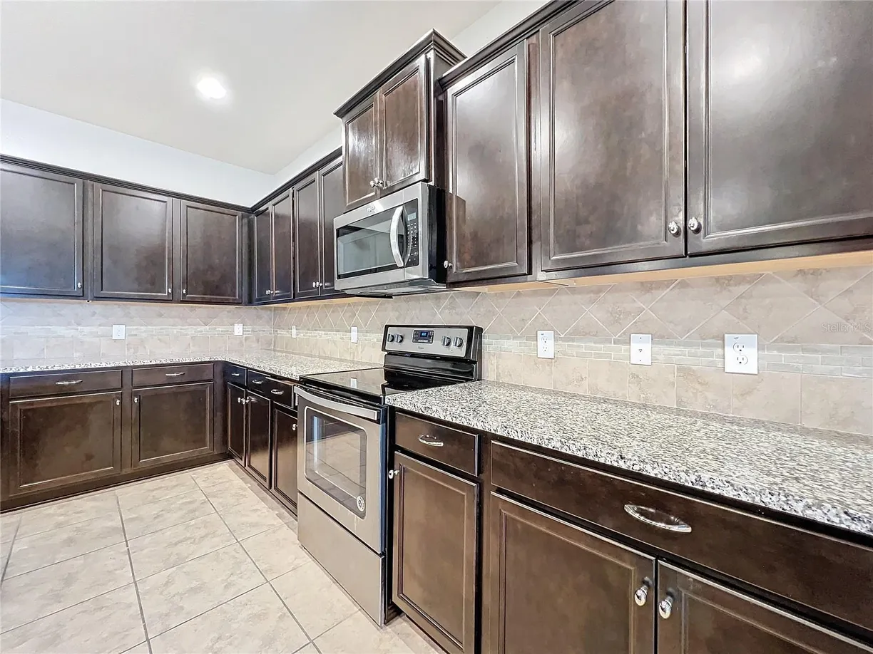 Central Florida Real Estate | View 8829 CORCOVADO DR | Listing