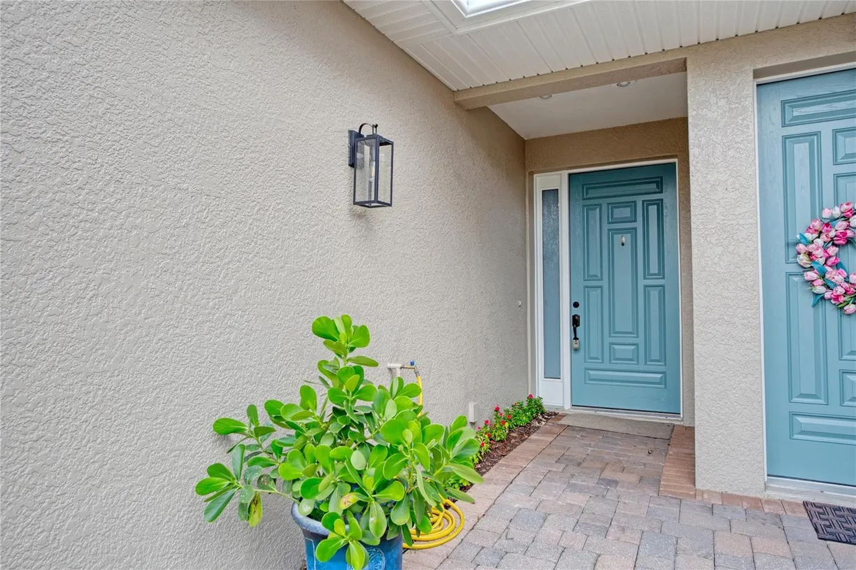 Sarasota/St. Petersburg Real Estate | View 1344 RIBOLLA DRIVE | Listing