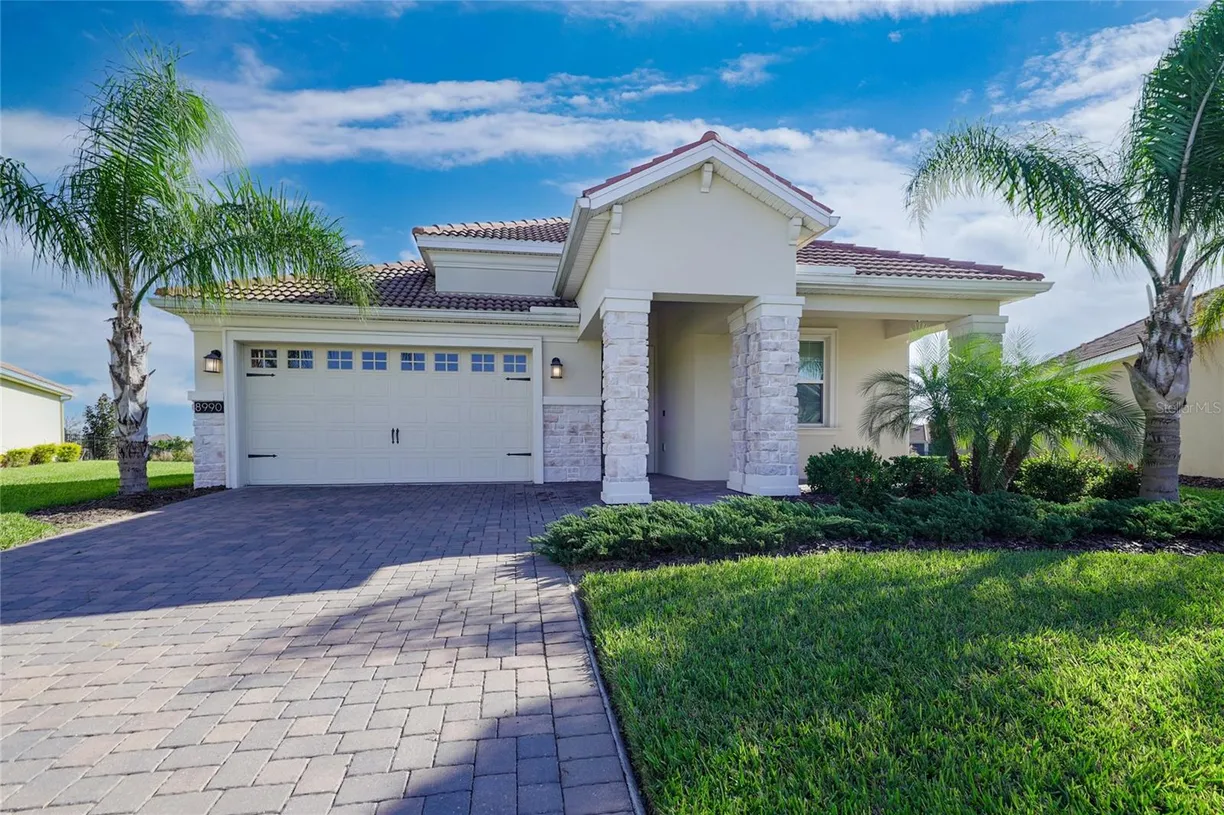Central Florida Real Estate | View 8990 ACE LOOP | 3 Beds, 2 Baths