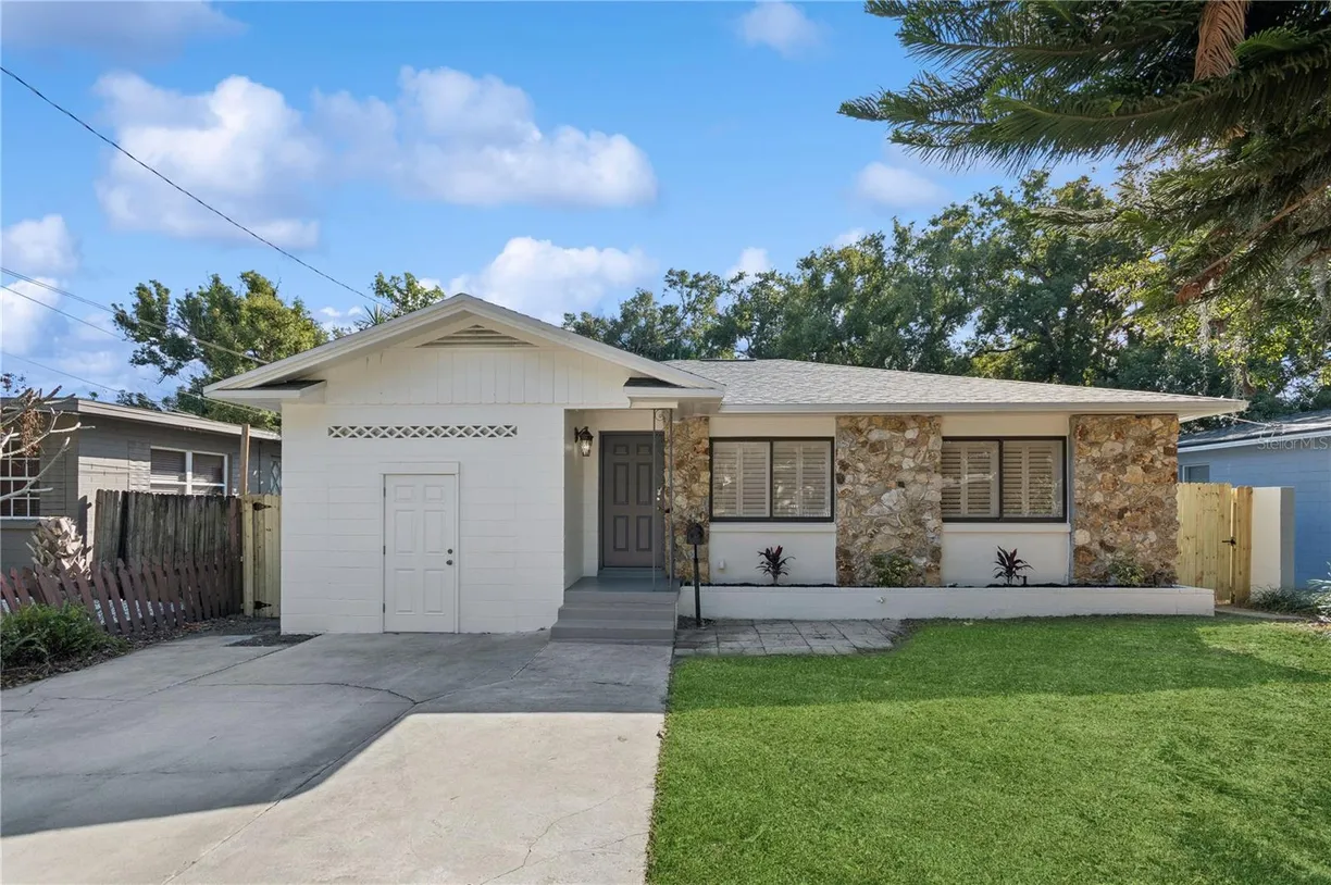 Central Florida Real Estate | View 1504 E ROBINSON STREET | 1 Bed, 1 Bath