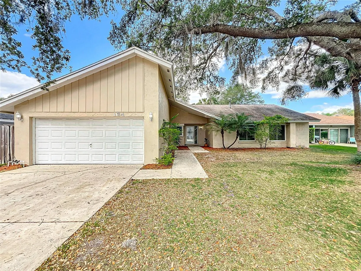 Central Florida Real Estate | View 164 MORNING GLORY DRIVE | 3 Beds, 2 Baths
