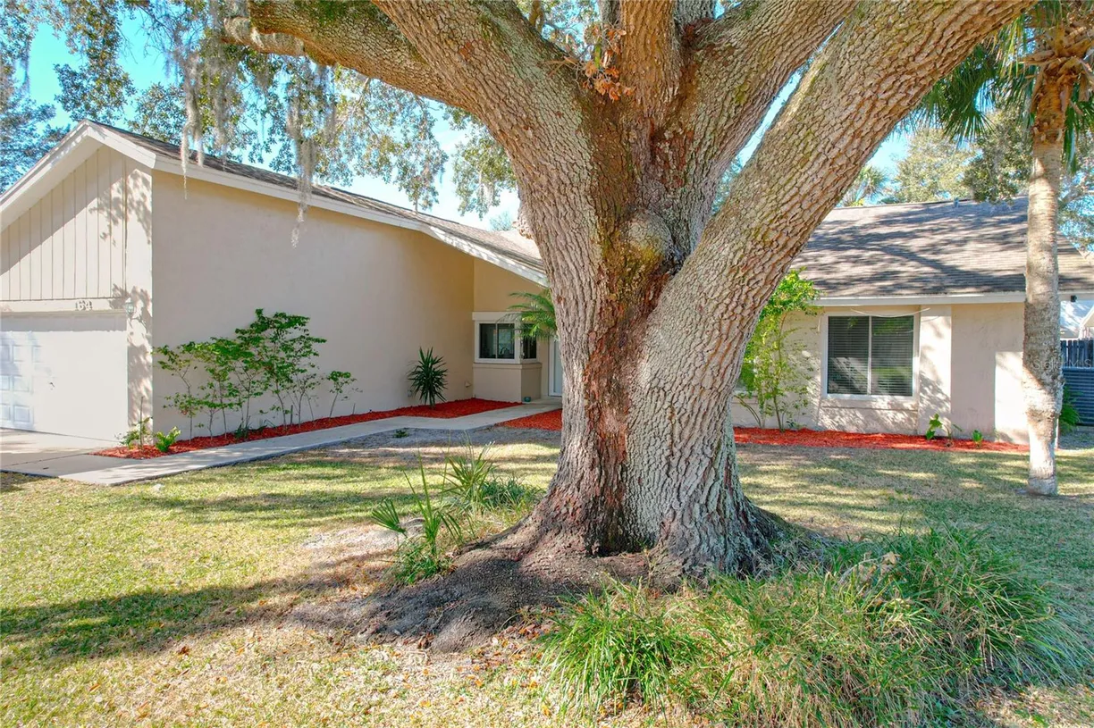 Central Florida Real Estate | View 164 MORNING GLORY DRIVE | Listing