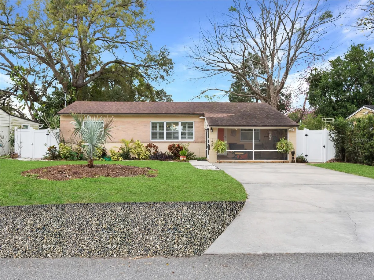 Central Florida Real Estate | View 1632 PINEWOOD DRIVE | 3 Beds, 1 Bath