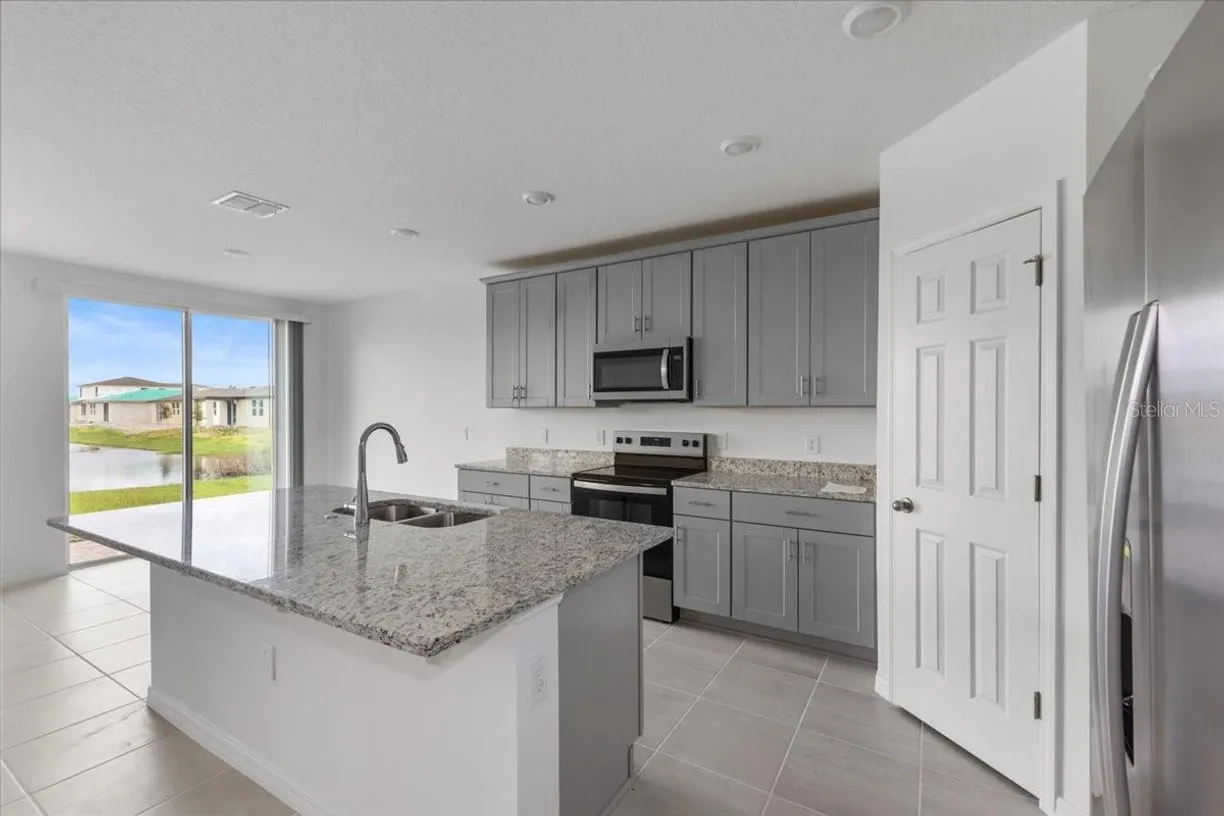 Central Florida Real Estate | View 3559 BROADWING BOULEVARD | Listing